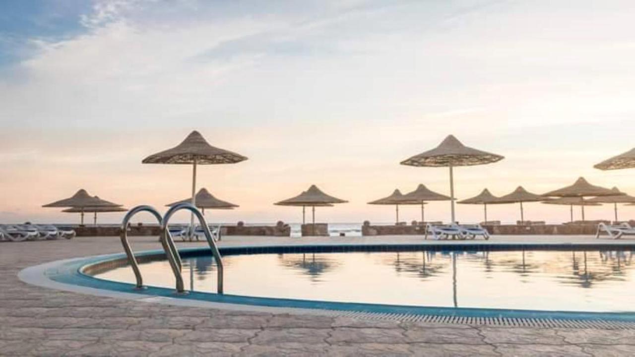 Silver Beach Redsea Resort El Qoseir Exterior foto