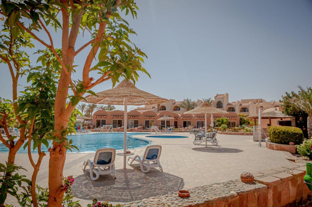 Silver Beach Redsea Resort El Qoseir Exterior foto